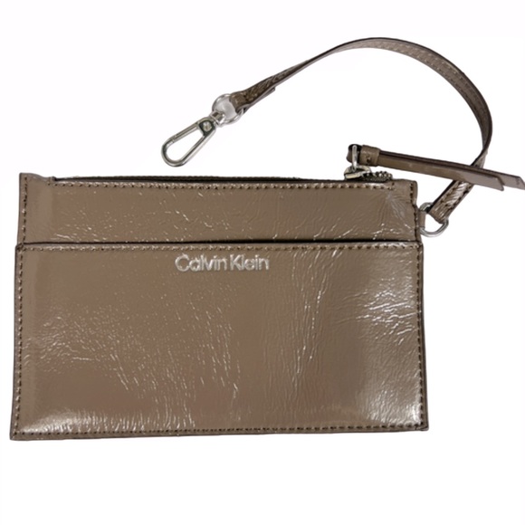 Calvin Klein Faux Fur Crossbody With Wristlet Pouch NWT - Picture 7 of 14